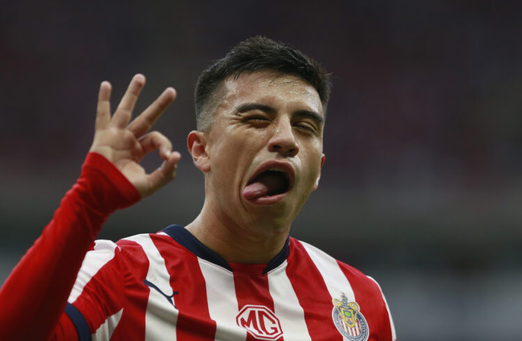 Photo by Alfredo Moya/Jam Media/Getty Images