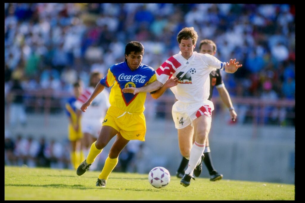 La Salsa V Club America