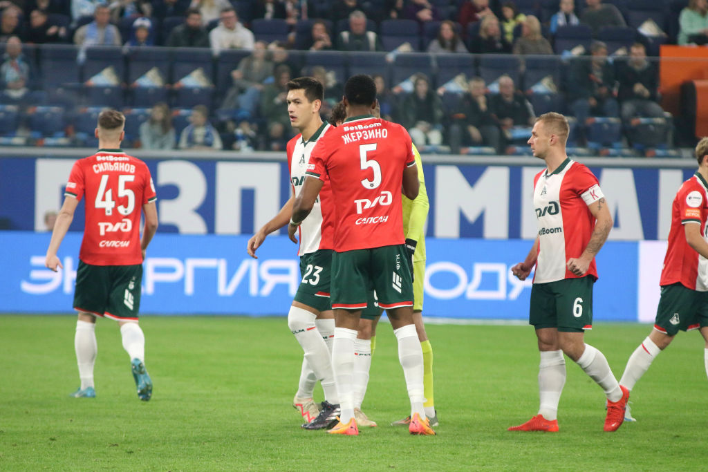 Aleksandr Silyanov (45), Cesar Jasib Montes Castro (23),