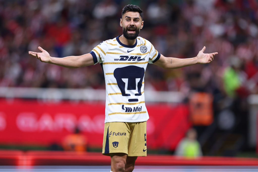 Chivas v Pumas UNAM - Torneo Apertura 2024 Liga MX