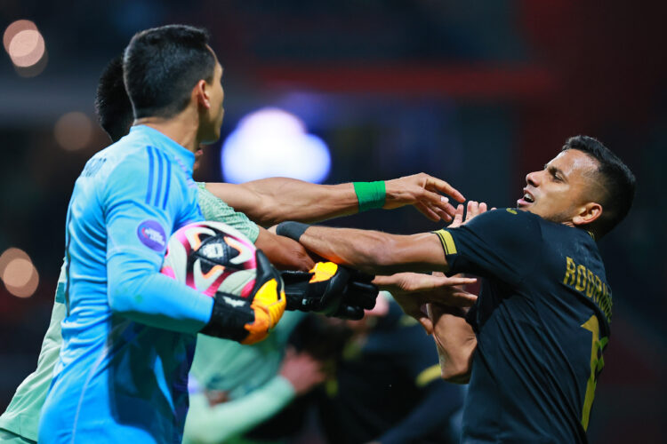 Photo by Manuel Velasquez/Getty Images