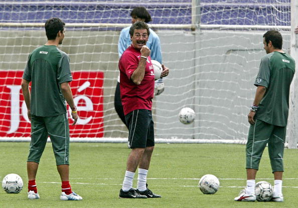 El tecnico de la seleccion de futbol de