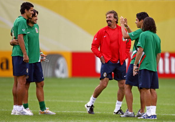 Argentinian coach of the Mexican team Ri