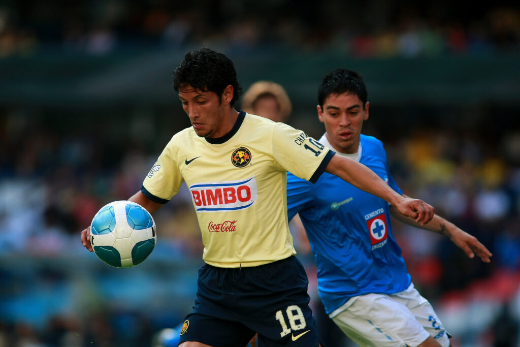 America v Cruz Azul - 2010 Bicentenary Tournament of the Mexican Football League