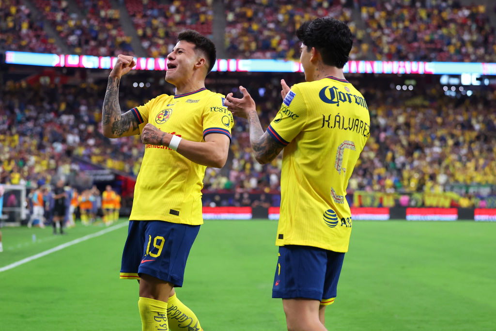 Club America v Chivas
