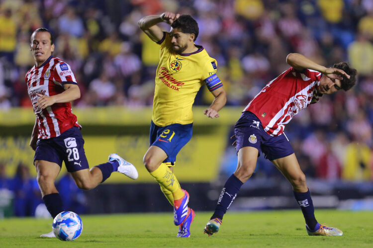 Photo by Mauricio Salas/Jam Media/Getty Images