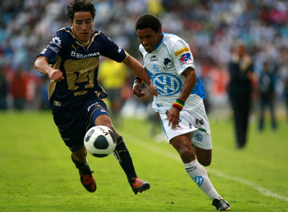 Puebla v Pumas UNAM - Apertura 2009