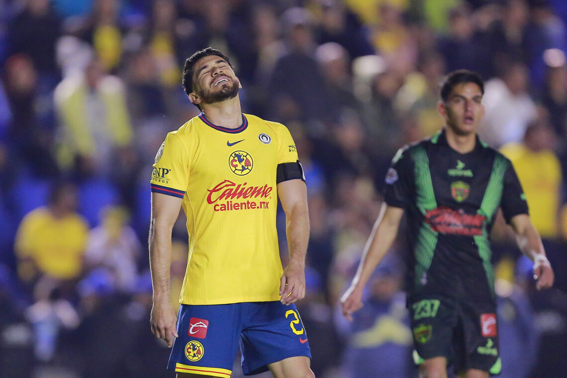 Photo by Mauricio Salas/Jam Media/Getty Images