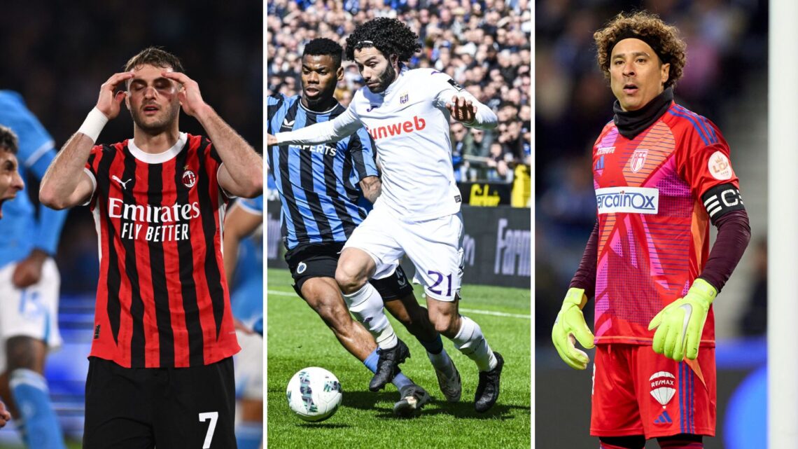 Santiago Gimenez of Milan disappointment during the Serie A match between Napoli and Milan at Stadio Diego Armando Maradona on March 30, 2025 in Na...