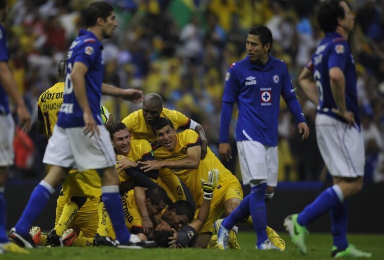 Photo credit should read Ronaldo Schemidt/AFP via Getty Images