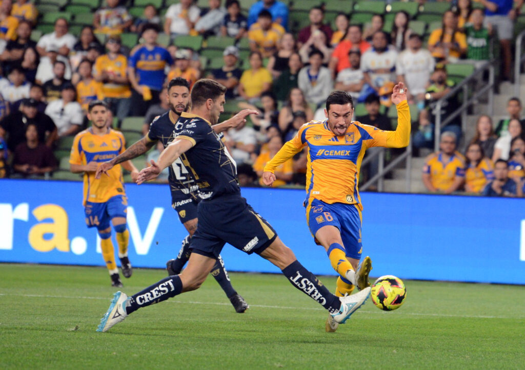 SOCCER: MAR 22 FMF - Tigres UANL at Pumas UNAM