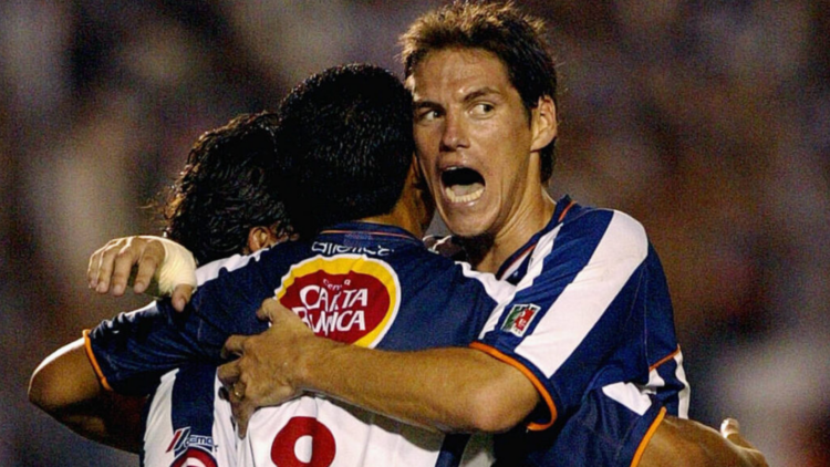 Guillermo Franco (R), Hector Castro (C) and Luis Perez