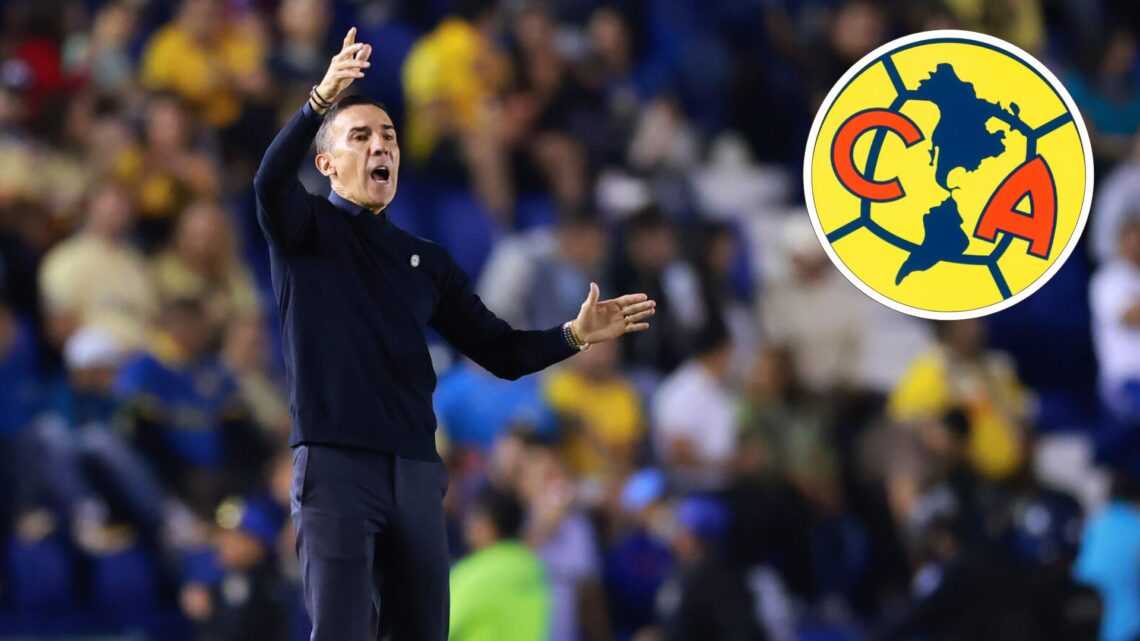 Vicente Sanchez, coach of Cruz Azul reacts during the 2025 Concacaf Champions Cup match between America and Cruz Azul at Estadio Ciudad de los Depo...