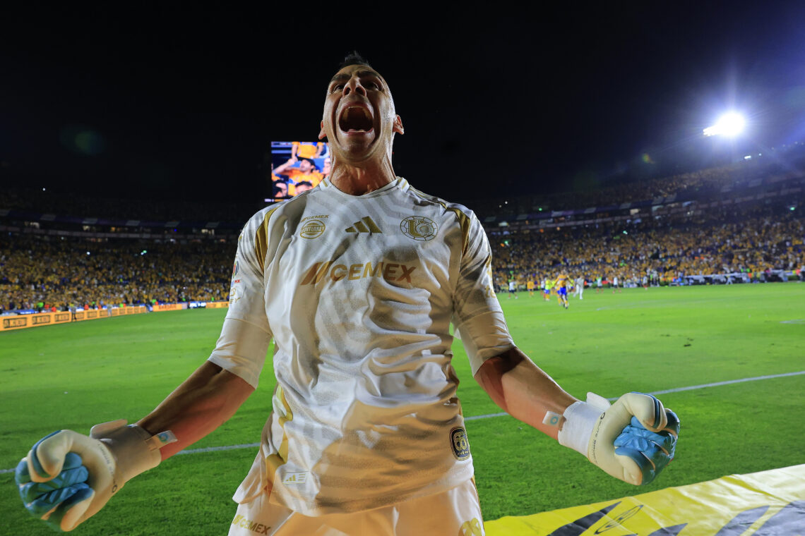 Photo by Alfredo Lopez/Jam Media/Getty Images