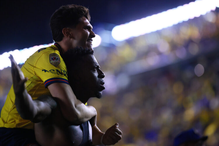 Photo by Manuel Velasquez/Getty Images