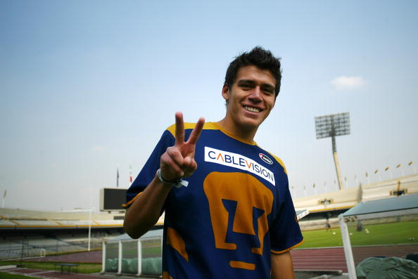 Paris Saint-Germain To Sign Hector Moreno