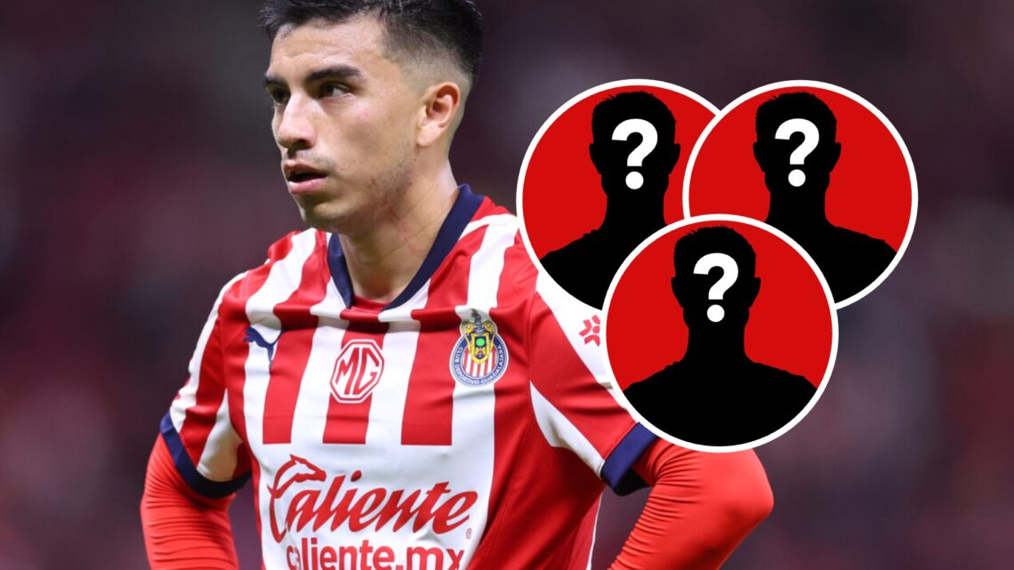 Fernando Beltrán, futbolista de Chivas de la Liga MX, y tres siluetas de tres jugadores misteriosos.