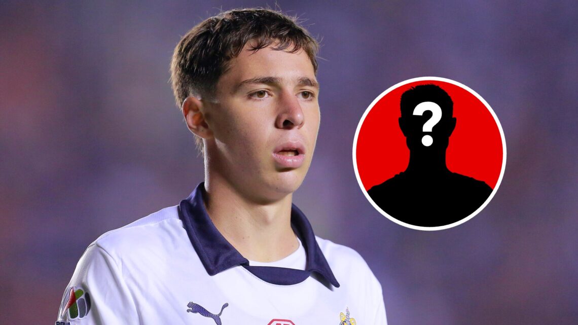 Mateo Chávez, jugador de Chivas que irá al AZ Alkmaar. En el círculo, una silueta de un jugador misterioso.