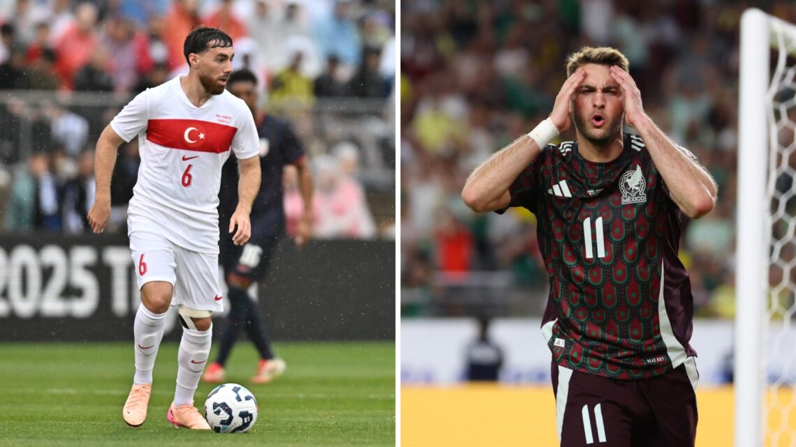 Orkun Kökcü en un partido con la Selección de Turquía / Santiago Giménez se lamenta en un juego con la Selección Mexicana